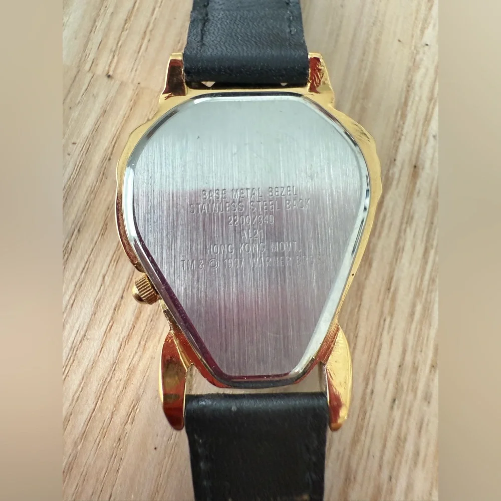 Vintage 90s Armitron looney tunes Tasmanian devil watch NEW BATTERY